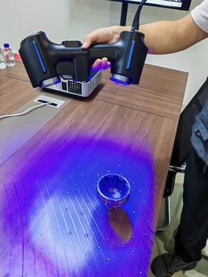 INSVISION AlphaScan 3D scanner scanning sheet metal part 4