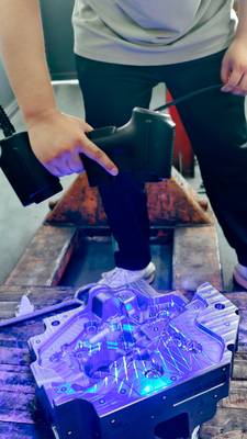 INSVISION AlphaScan Scanning a casting