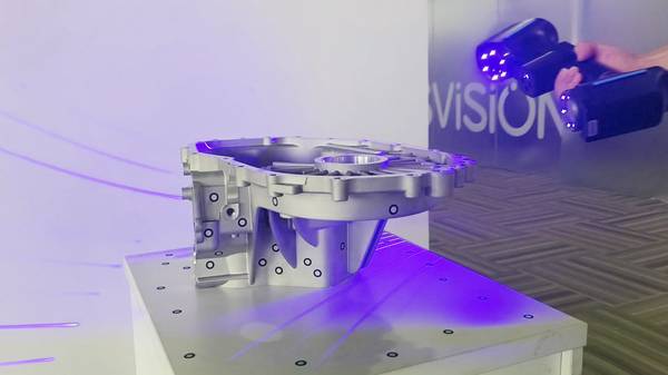 INSVISION AlphaScan Scanning a cast housing